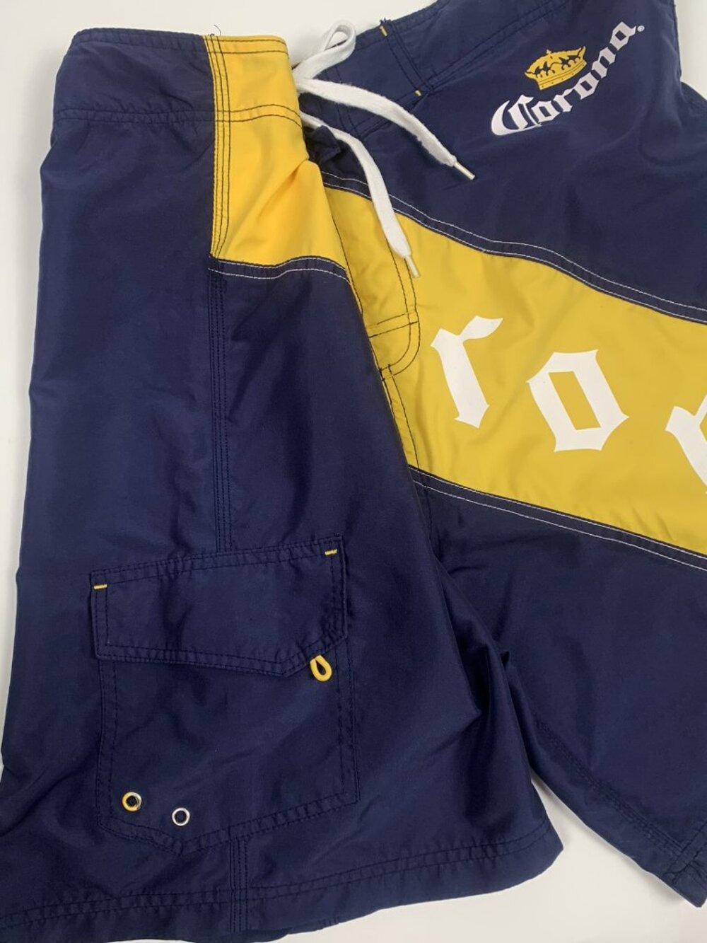 Corona Extra Swimsuit Men's Board Shorts size 38 Navy Blue / Yellow / White - Picture 4 of 9